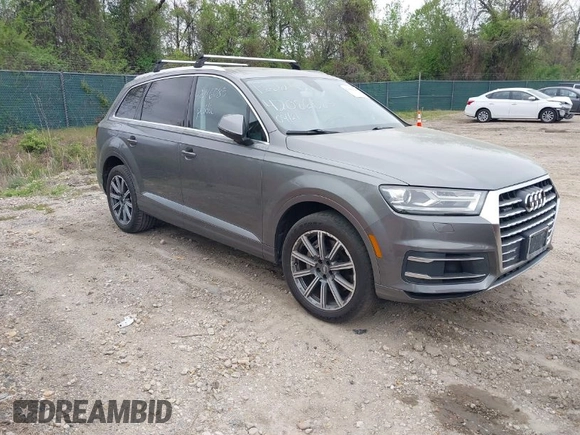 2017 Audi Q7 Premium Plus with VIN WA1LAAF72HD003422, listed as a IAAI auction lot 42086085 with 128,594 mi miles. Bid and sale history available at carsss.com. Image 1.