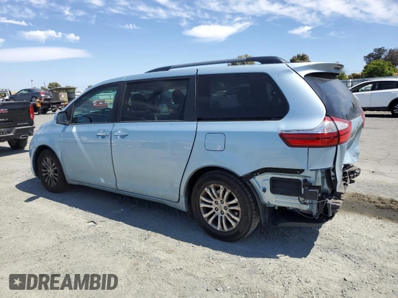 2016 Toyota Sienna XLE с VIN 5TDYK3DC5GS740962, выставлен на аукционе Copart как лот 61189865 с пробегом 75 722 миль миль и Списание • Salvage title. История ставок и продаж доступна на DreamBid. Изображение 2.