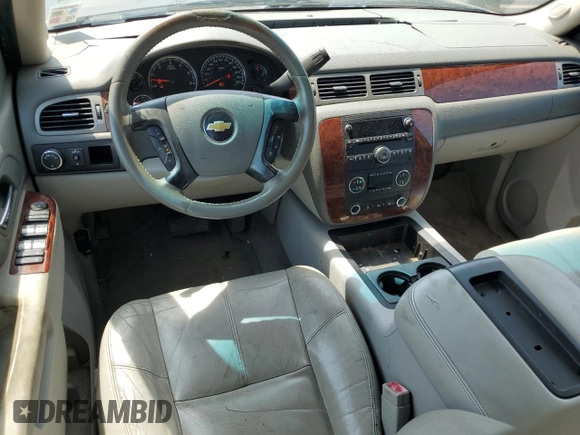 2010 Chevrolet Suburban LT with VIN 1GNUCJE08AR282271, listed as a Copart auction lot 69958304 with 252,836 mi miles and Salvage Title. Bid and sale history available at carsss.com. Image 8.