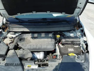 2016 Jeep Cherokee Limited with VIN 1C4PJMDB2GW253553, listed as a IAAI auction lot 42802413 with 107,673 mi miles and . Bid and sale history available at DreamBid. Image 10.