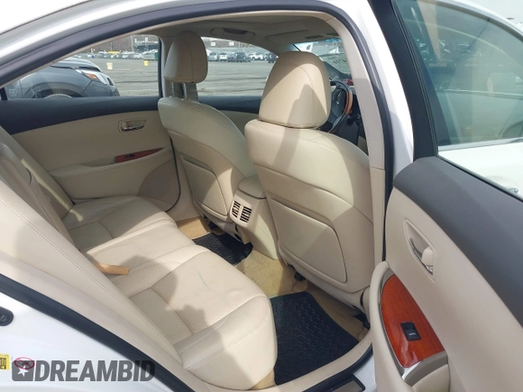 2010 Lexus ES 330 with VIN JTHBK1EGXA2374750, listed as a IAAI auction lot 41854716 with 193,513 mi miles and . Bid and sale history available at DreamBid. Image 8.