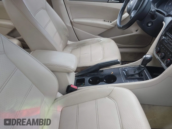 2014 Volkswagen Passat S с VIN 1VWAP7A37EC015096, выставлен на аукционе IAAI как лот 42789651 с пробегом 146 000 миль миль и . История ставок и продаж доступна на DreamBid. Изображение 5.