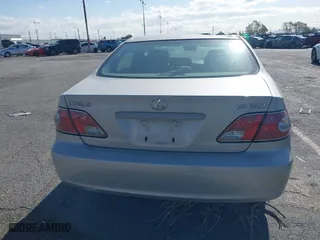 2004 Lexus ES 330 with VIN JTHBA30G240010487, listed as a IAAI auction lot 41627116 with 148,748 mi miles. Bid and sale history available at carsss.com. Image 16.