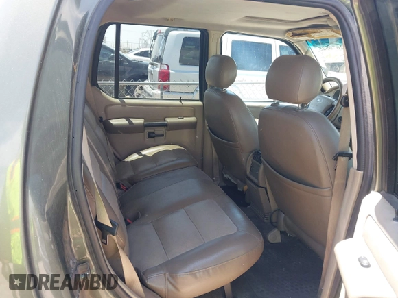 2004 Ford Explorer Sport Trac XLS с VIN 1FMDU67K74UC22531, выставлен на аукционе IAAI как лот 42676525 с пробегом 205 074 миль миль и . История ставок и продаж доступна на DreamBid. Изображение 8.
