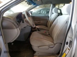 2008 Toyota Sienna CE with VIN 5TDZK23C88S225259, listed as a Copart auction lot 51964285 with 251,291 mi miles and Salvage Title. Bid and sale history available at carsss.com. Image 7.
