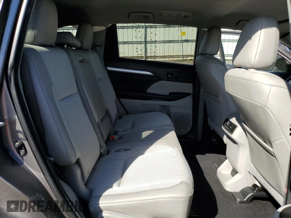2016 Toyota Highlander LE z VIN 5TDBKRFH0GS312766, wystawiony jako Copart lot #54972915 z przebiegiem 86 922 mil mil oraz Szkoda całkowita • Salvage title. Historia ofert i sprzedaży dostępna na DreamBid. Obrazek 11.