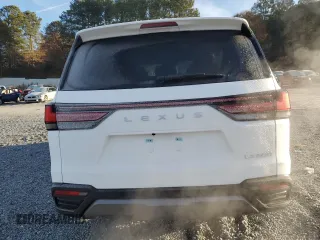 2024 Lexus LX 600 Luxury z VIN JTJGB7CX0R4062088, wystawiony jako Copart lot #84683894 z przebiegiem 85 mil mil oraz Szkoda całkowita • Salvage title. Historia ofert i sprzedaży dostępna na DreamBid. Obrazek 6.