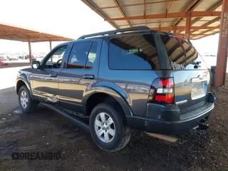 2010 Ford Explorer XLT with VIN 1FMEU6DE5AUA13383, listed as a IAAI auction lot 41841949 with 162,239 mi miles. Bid and sale history available at carsss.com. Image 3.