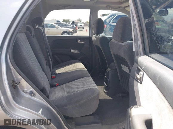 2005 Kia Sportage LX with VIN KNDJE723257122055, listed as a IAAI auction lot 42192102 with 167,726 mi miles and . Bid and sale history available at carsss.com. Image 8.