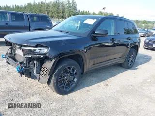 2023 Jeep Grand Cherokee 30th Anniversary с VIN 1C4RJYB6XP8913834, выставлен на аукционе IAAI как лот 42544377 с пробегом 25 098 миль миль и . История ставок и продаж доступна на DreamBid. Изображение 23.