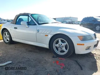 1997 BMW 3 Series 1.9L with VIN 4USCH7326VLB78445, listed as a IAAI auction lot 41447223 with 1 mi miles. Bid and sale history available at carsss.com. Image 1.