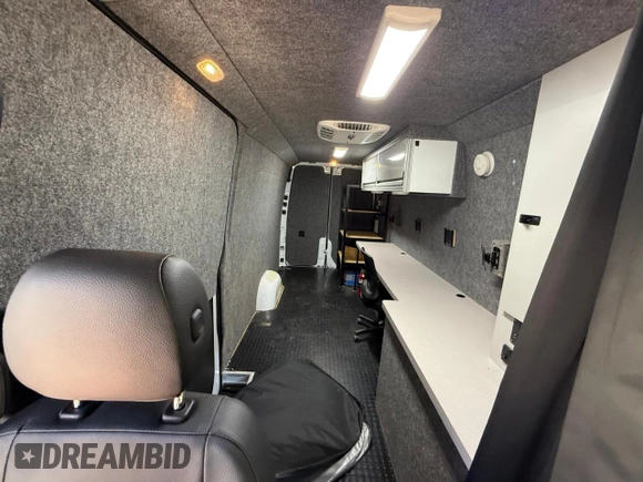2022 Mercedes-Benz Sprinter with VIN W1Y4ECVY0NT105206, listed as a Copart auction lot 52155085 with 12,000 mi miles and Clean Title. Bid and sale history available at DreamBid. Image 6.