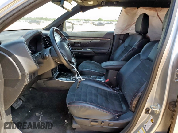 2020 Mitsubishi Outlander SE with VIN JA4AD3A31LJ000942, listed as a Copart auction lot 60103285 with 122,053 mi miles and Salvage title. Bid and sale history available at DreamBid. Image 7.