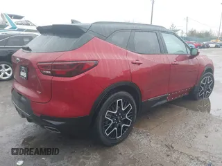 2023 Chevrolet Blazer RS z VIN 3GNKBKRS4PS213093, wystawiony jako IAAI lot #41111731 z przebiegiem 16 435 mil mil oraz . Historia ofert i sprzedaży dostępna na DreamBid. Obrazek 4.