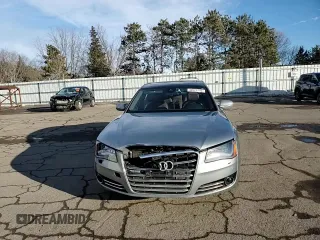2014 Audi A8 3.0T z VIN WAURGAFD7EN005416, wystawiony jako Copart lot #42625745 z przebiegiem 141 244 mil mil oraz Szkoda całkowita • Salvage title. Historia ofert i sprzedaży dostępna na DreamBid. Obrazek 11.