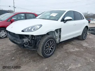 2018 Porsche Macan with VIN WP1AA2A54JLB20602, listed as a IAAI auction lot 41610622 with 65,358 mi miles. Bid and sale history available at carsss.com. Image 18.