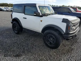 2023 Ford Bronco with VIN 1FMDE5CH4PLB68214, listed as a Copart auction lot 80103624 with 15,189 mi miles and Salvage Title. Bid and sale history available at carsss.com. Image 4.