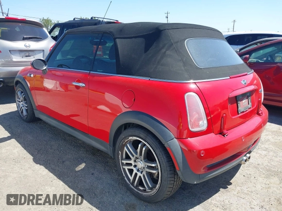 2006 MINI Convertible S with VIN WMWRH335X6TF86044, listed as a IAAI auction lot 42208260 with 165,576 mi miles and . Bid and sale history available at DreamBid. Image 3.