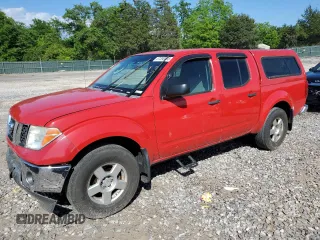2005 Nissan Frontier LE z VIN 1N6AD07W15C443067, wystawiony jako Copart lot #57390495 z przebiegiem 128 956 mil mil oraz Czysty tytuł • Clean title. Historia ofert i sprzedaży dostępna na DreamBid. Obrazek 1.