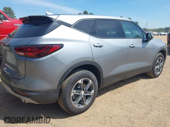 2025 Chevrolet Blazer LT with VIN 3GNKBHR48SS144860, listed as a IAAI auction lot 41851535 with 6,886 mi miles and . Bid and sale history available at DreamBid. Image 4.