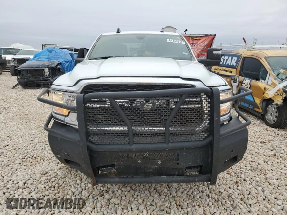 2024 Ram 2500 Tradesman with VIN 3C6UR5HJ7RG139575, listed as a Copart auction lot 81340814 with 47,430 mi miles and Salvage title. Bid and sale history available at DreamBid. Image 5.