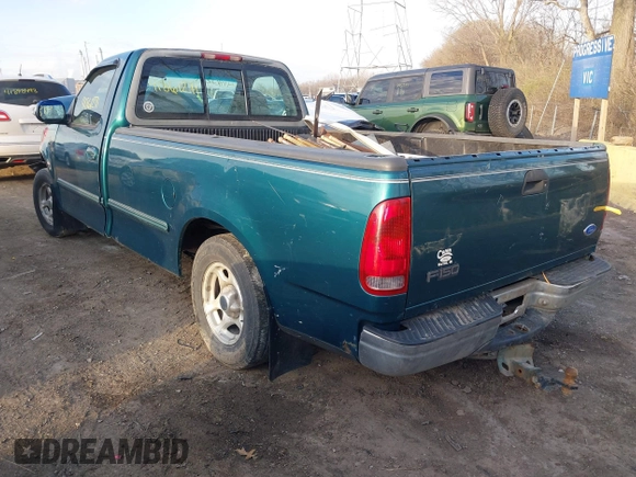 1997 Ford F-150 with VIN 1FTDF17W8VLB18061, listed as a IAAI auction lot 41861271 with 267,709 mi miles and . Bid and sale history available at DreamBid. Image 3.
