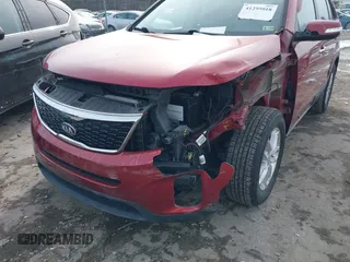 2014 Kia Sorento LX with VIN 5XYKT4A7XEG482738, listed as a IAAI auction lot 41295018 with 64,080 mi miles and . Bid and sale history available at carsss.com. Image 6.