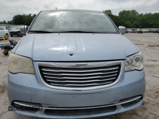 2012 Chrysler Town & Country Limited z VIN 2C4RC1GGXCR394219, wystawiony jako Copart lot #57032565 z przebiegiem Nie podano mil oraz Szkoda całkowita • Salvage title. Historia ofert i sprzedaży dostępna na DreamBid. Obrazek 5.