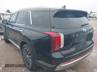 2024 Hyundai Palisade Calligraphy z VIN KM8R7DGE9RU682812, wystawiony jako IAAI lot #42418008 z przebiegiem 27 716 mil mil oraz . Historia ofert i sprzedaży dostępna na DreamBid. Obrazek 3.