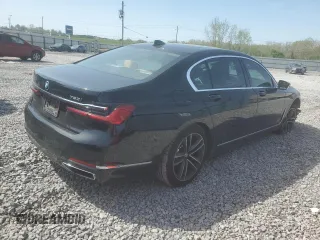 2021 BMW 7 Series 750i xDrive with VIN WBA7U2C07MCG34372, listed as a Copart auction lot 50639425 with 44,120 mi miles and Clean Title. Bid and sale history available at carsss.com. Image 3.