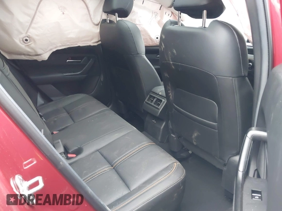 2024 Mazda CX-50 S Premium Plus z VIN 7MMVABEM0RN171504, wystawiony jako IAAI lot #40501944 z przebiegiem 6 671 mil mil oraz . Historia ofert i sprzedaży dostępna na DreamBid. Obrazek 8.