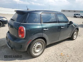2012 MINI Countryman S with VIN WMWZC5C54CWL57554, listed as a Copart auction lot 59699865 with 144,737 mi miles and Salvage title. Bid and sale history available at DreamBid. Image 3.