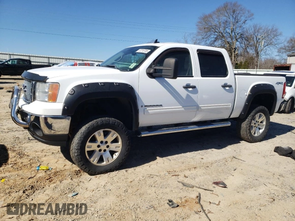 2008 GMC Sierra 1500 Work Truck z VIN 2GTEK133681228628, wystawiony jako Copart lot #47215705 z przebiegiem 72 615 mil mil oraz Szkoda całkowita • Salvage title. Historia ofert i sprzedaży dostępna na DreamBid. Obrazek 1.