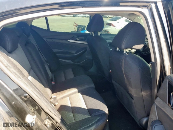 2016 Nissan Maxima 3.5 SV with VIN 1N4AA6AP5GC422232, listed as a Copart auction lot 52343535 with 133,802 mi miles and Clean Title. Bid and sale history available at carsss.com. Image 10.