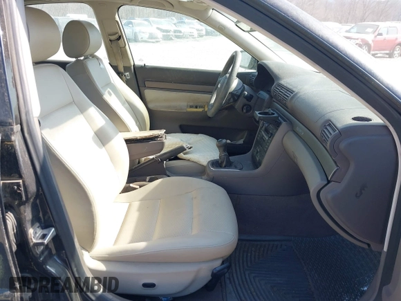 2001 Audi A4 with VIN WAUDC68DX1A140925, listed as a IAAI auction lot 41723866 with 195,619 mi miles and . Bid and sale history available at DreamBid. Image 5.
