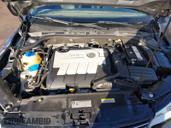 2014 Volkswagen Jetta TDI with VIN 3VWLL7AJ7EM276956, listed as a IAAI auction lot 41865670 with 135,159 mi miles and . Bid and sale history available at DreamBid. Image 10.