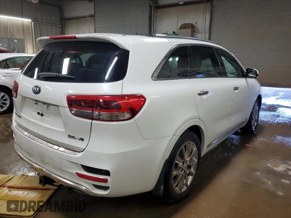 2018 Kia Sorento SX with VIN 5XYPKDA53JG371076, listed as a Copart auction lot 50297585 with 116,385 mi miles and Non Repairable. Bid and sale history available at DreamBid. Image 3.