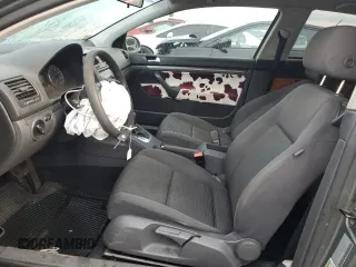 2007 Volkswagen Rabbit with VIN WVWBR71K37W189127, listed as a Copart auction lot 70446604 with 0 mi miles and Salvage Title. Bid and sale history available at carsss.com. Image 7.