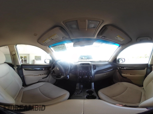 2013 Kia Sorento LX with VIN 5XYKT3A69DG370190, listed as a IAAI auction lot 42456161 with 170,196 mi miles and . Bid and sale history available at DreamBid. Image 18.