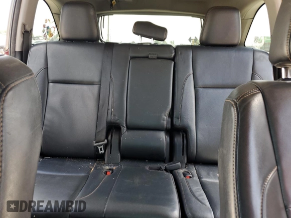 2017 Toyota Highlander XLE с VIN 5TDJZRFH0HS440367, выставлен на аукционе Copart как лот 61135715 с пробегом 125 959 миль миль и Списание • Salvage title. История ставок и продаж доступна на DreamBid. Изображение 10.