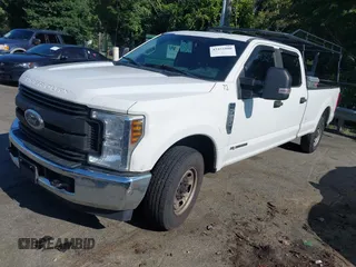 2019 Ford F-250 XL with VIN 1FT7W2AT1KEG30861, listed as a IAAI auction lot 42451080 with 293,693 mi miles and . Bid and sale history available at DreamBid. Image 17.