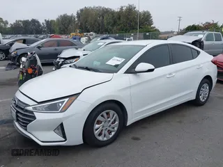 2020 Hyundai Elantra SE z VIN 5NPD74LF6LH508453, wystawiony jako IAAI lot #42478403 z przebiegiem 28 581 mil mil oraz . Historia ofert i sprzedaży dostępna na DreamBid. Obrazek 17.