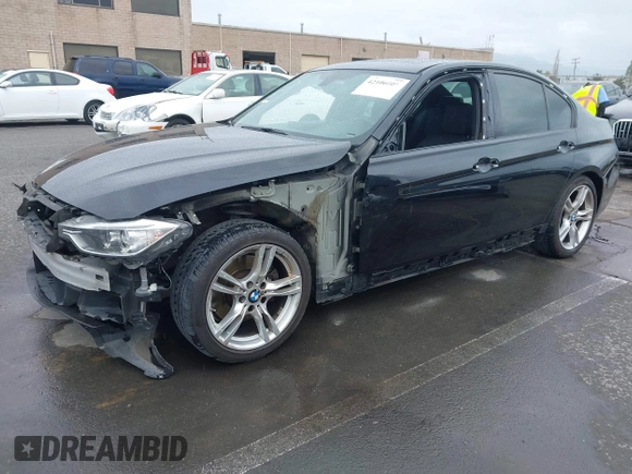 2014 BMW 3 Series 328i z VIN WBA3A5G58ENN66293, wystawiony jako IAAI lot #42106001 z przebiegiem 106 108 mil mil oraz . Historia ofert i sprzedaży dostępna na DreamBid. Obrazek 19.