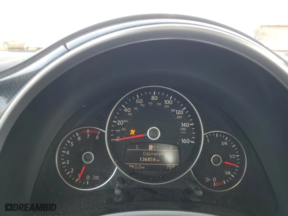 2012 Volkswagen Beetle 2.0T Turbo PZEV with VIN 3VWVA7AT5CM645469, listed as a Copart auction lot 78313174 with 136,859 mi miles and Salvage Title. Bid and sale history available at carsss.com. Image 9.