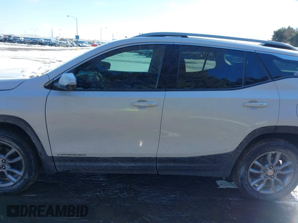 2022 GMC Terrain SLT with VIN 3GKALVEV3NL109435, listed as a IAAI auction lot 41633816 with 42,729 mi miles. Bid and sale history available at carsss.com. Image 15.