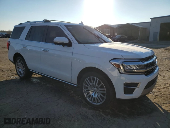 2024 Ford Expedition Limited with VIN 1FMJU1K85REA70624, listed as a Copart auction lot 87771685 with 0 mi miles and Non Repairable. Bid and sale history available at carsss.com. Image 4.