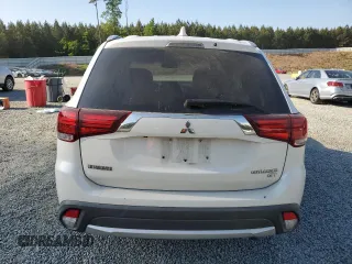 2017 Mitsubishi Outlander GT z VIN JA4JZ4AX6HZ044440, wystawiony jako Copart lot #54832955 z przebiegiem 97 467 mil mil oraz Szkoda całkowita • Salvage title. Historia ofert i sprzedaży dostępna na DreamBid. Obrazek 6.