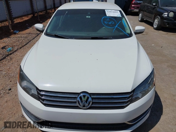 2015 Volkswagen Passat Wolfsburg Edition with VIN 1VWAT7A33FC047606, listed as a IAAI auction lot 42034665 with 165,233 mi miles and . Bid and sale history available at DreamBid. Image 12.