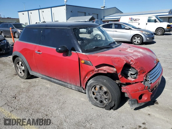 2010 MINI Hardtop с VIN WMWMF3C59ATZ64473, выставлен на аукционе Copart как лот 56569095 с пробегом 104 146 миль миль и Списание • Salvage title. История ставок и продаж доступна на DreamBid. Изображение 4.