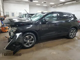 2024 Chevrolet Blazer LT z VIN 3GNKBCR44RS169056, wystawiony jako Copart lot #81803644 z przebiegiem 15 074 mil mil oraz Nie do naprawy • Non repairable. Historia ofert i sprzedaży dostępna na DreamBid. Obrazek 1.